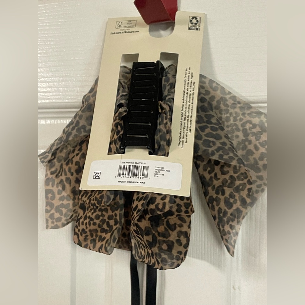 No Boundaries Leopard Print Oversized Bow Claw Clip NWT - Picture 7 of 8